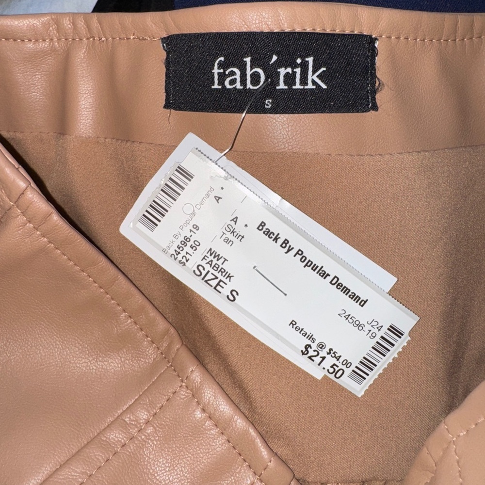 fab'rik Chic Brown Mini Skirt - Picture 3 of 3